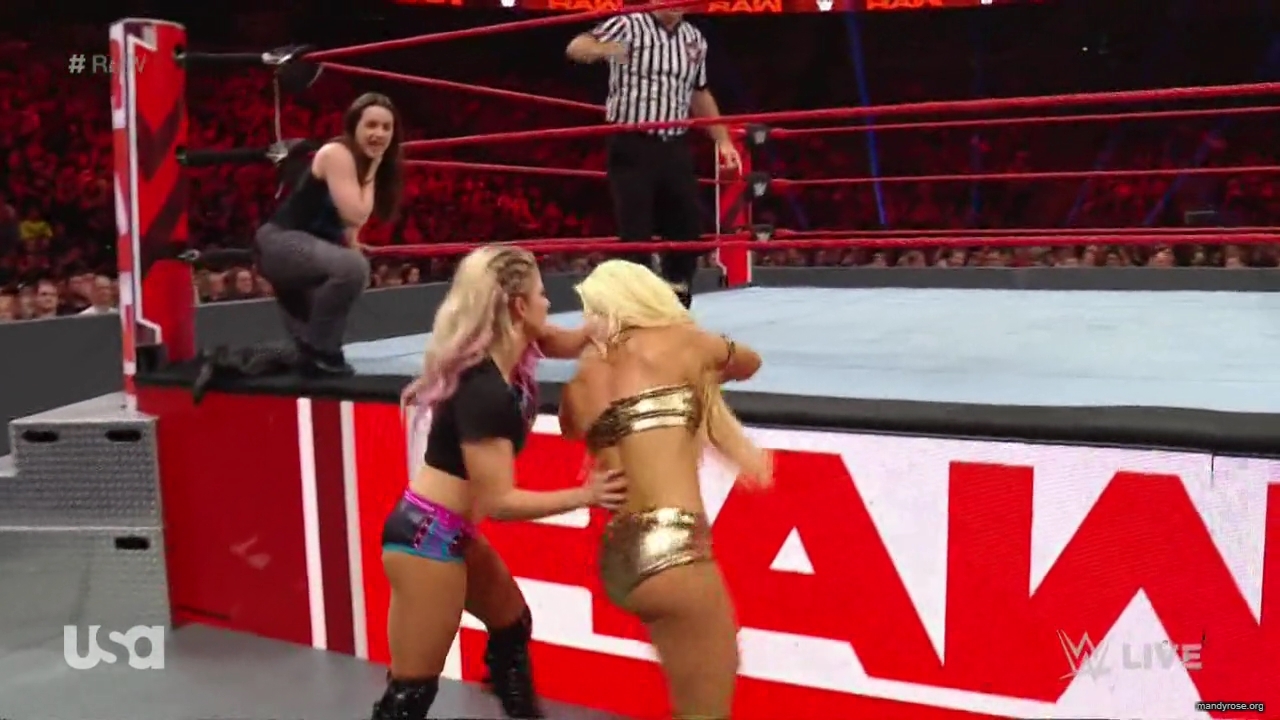 WWE_Monday_Night_RAW_2019_08_19_720p_HDTV_x264-KYR_mkv1853.jpg