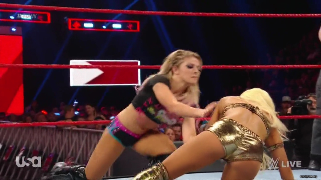 WWE_Monday_Night_RAW_2019_08_19_720p_HDTV_x264-KYR_mkv1856.jpg