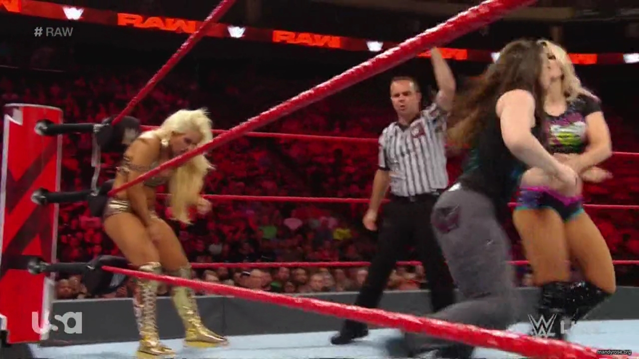 WWE_Monday_Night_RAW_2019_08_19_720p_HDTV_x264-KYR_mkv1870.jpg