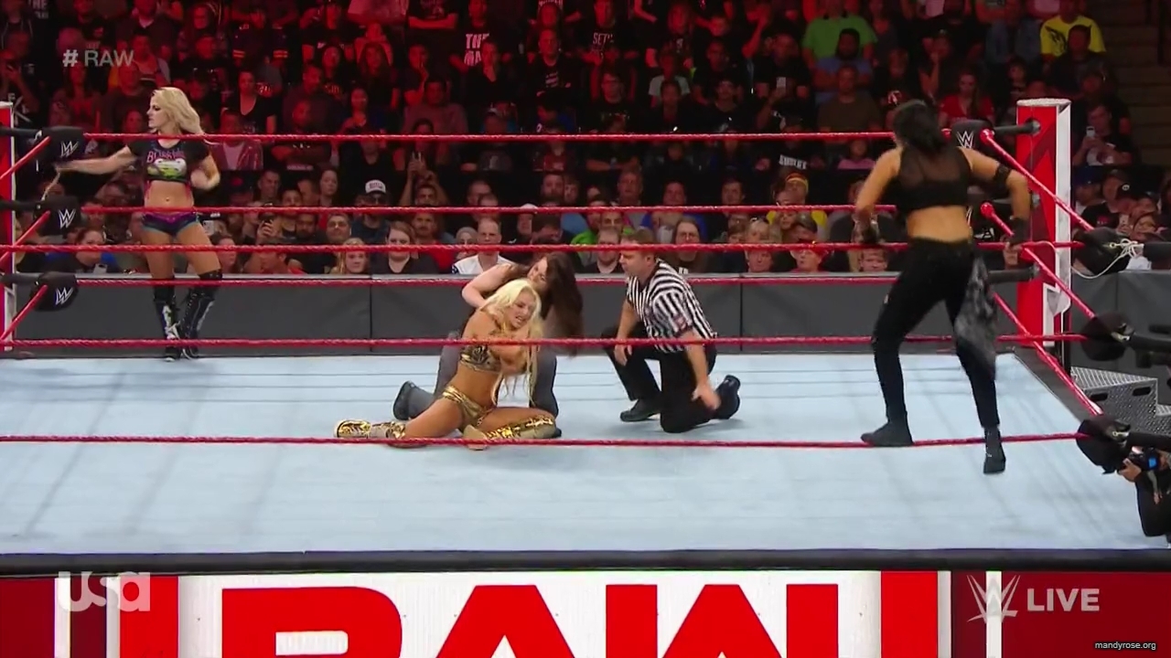 WWE_Monday_Night_RAW_2019_08_19_720p_HDTV_x264-KYR_mkv1892.jpg