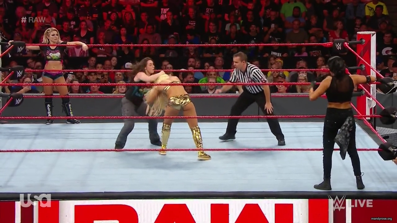 WWE_Monday_Night_RAW_2019_08_19_720p_HDTV_x264-KYR_mkv1898.jpg