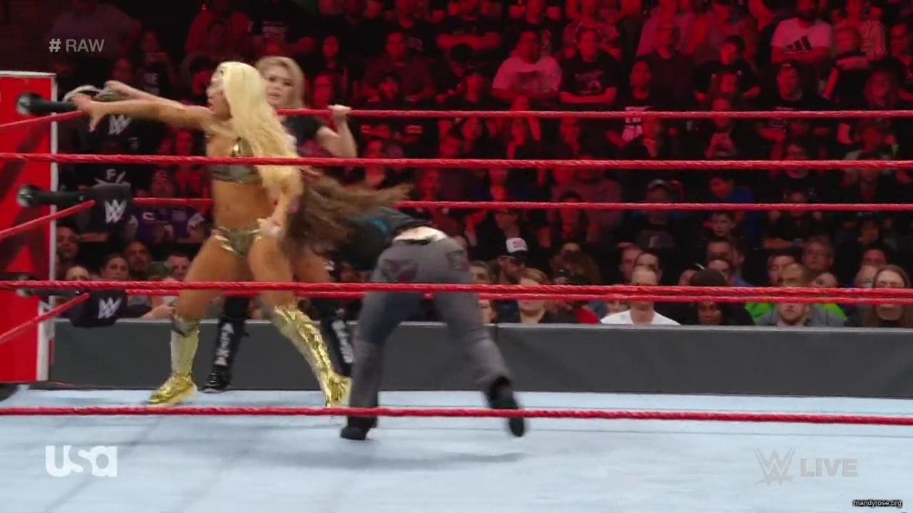 WWE_Monday_Night_RAW_2019_08_19_720p_HDTV_x264-KYR_mkv1905.jpg