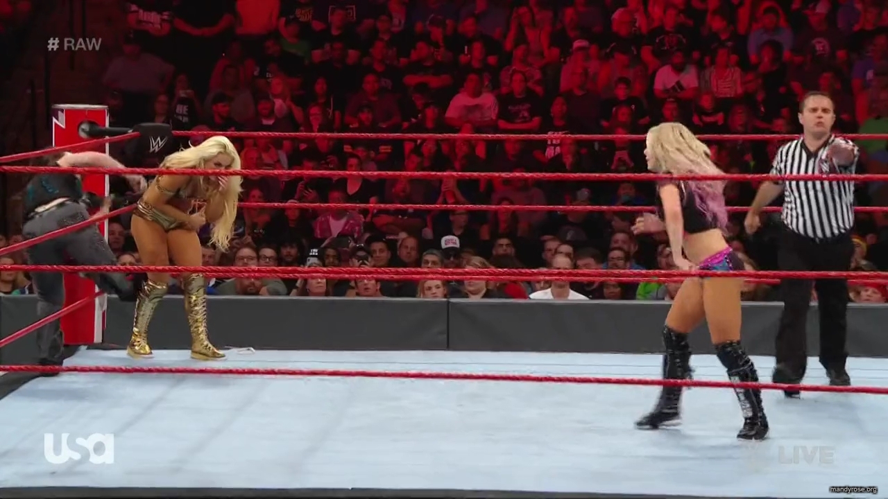 WWE_Monday_Night_RAW_2019_08_19_720p_HDTV_x264-KYR_mkv1914.jpg