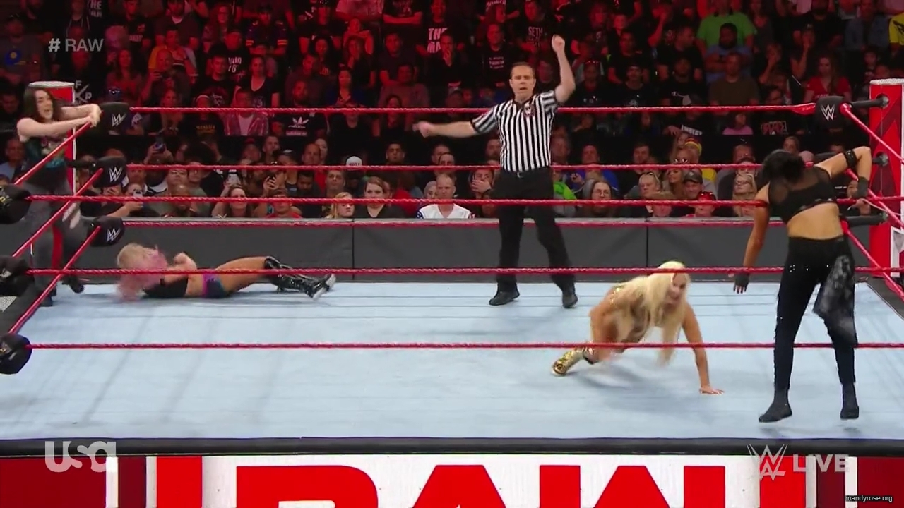 WWE_Monday_Night_RAW_2019_08_19_720p_HDTV_x264-KYR_mkv1934.jpg