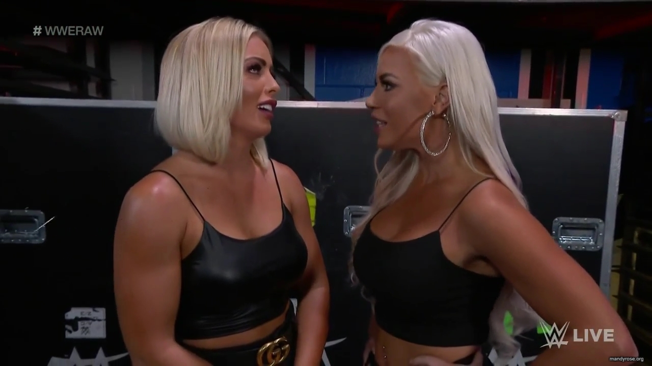WWE_Monday_Night_Raw_2020_10_12_720p_HDTV_x264-NWCHD_mp40392.jpg