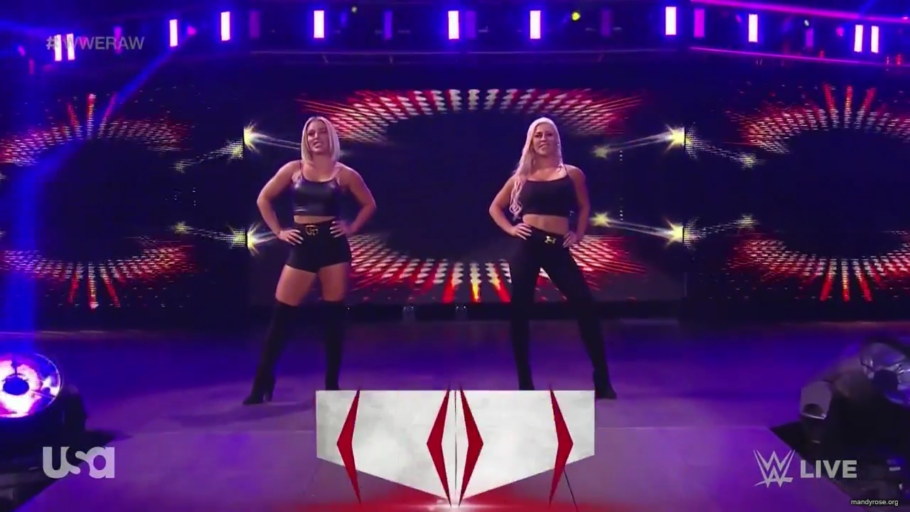 WWE_Monday_Night_Raw_2020_10_12_720p_HDTV_x264-NWCHD_mp40410.jpg