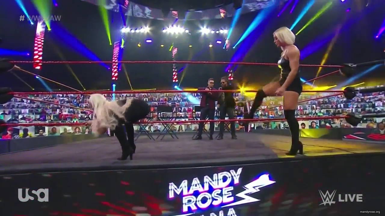 WWE_Monday_Night_Raw_2020_10_12_720p_HDTV_x264-NWCHD_mp40439.jpg