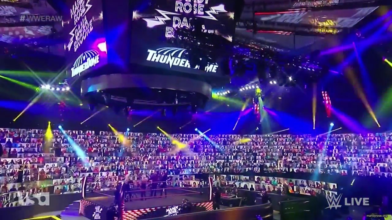 WWE_Monday_Night_Raw_2020_10_12_720p_HDTV_x264-NWCHD_mp40444.jpg