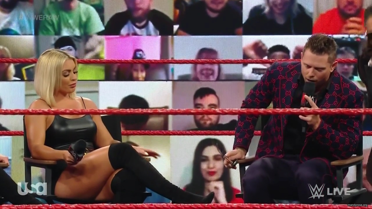 WWE_Monday_Night_Raw_2020_10_12_720p_HDTV_x264-NWCHD_mp40502.jpg