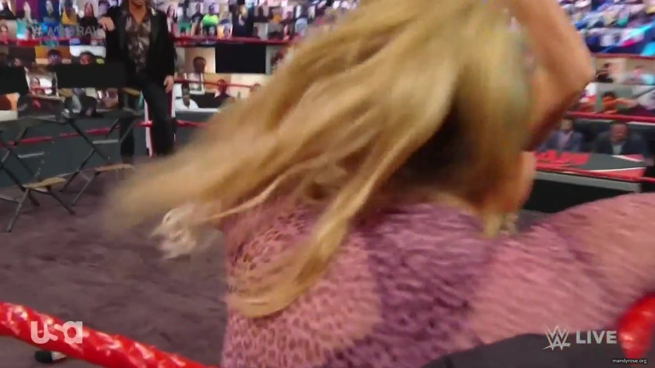 WWE_Monday_Night_Raw_2020_10_12_720p_HDTV_x264-NWCHD_mp40647.jpg