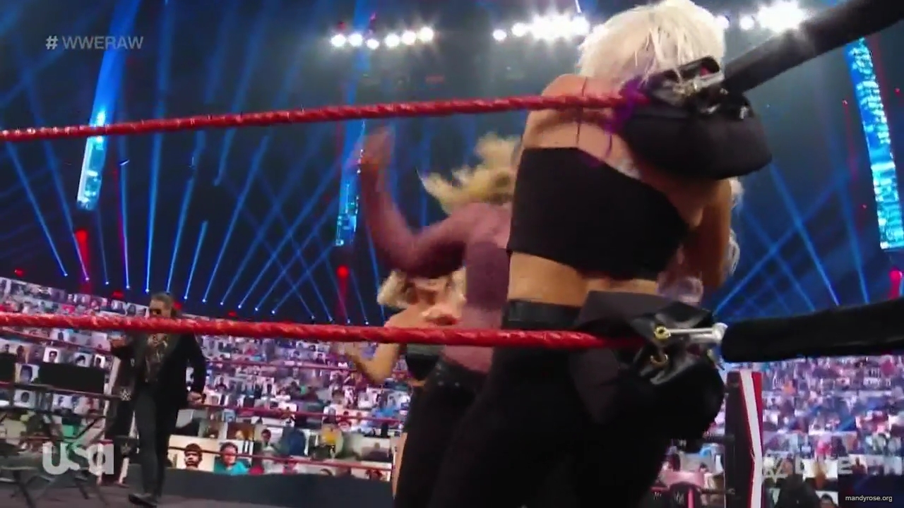WWE_Monday_Night_Raw_2020_10_12_720p_HDTV_x264-NWCHD_mp40657.jpg