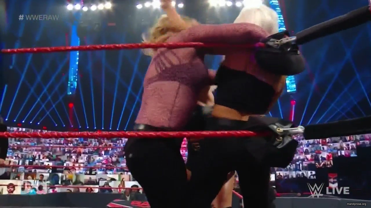 WWE_Monday_Night_Raw_2020_10_12_720p_HDTV_x264-NWCHD_mp40658.jpg