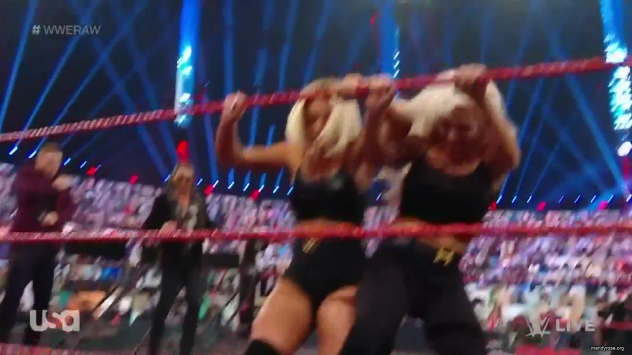 WWE_Monday_Night_Raw_2020_10_12_720p_HDTV_x264-NWCHD_mp40666.jpg
