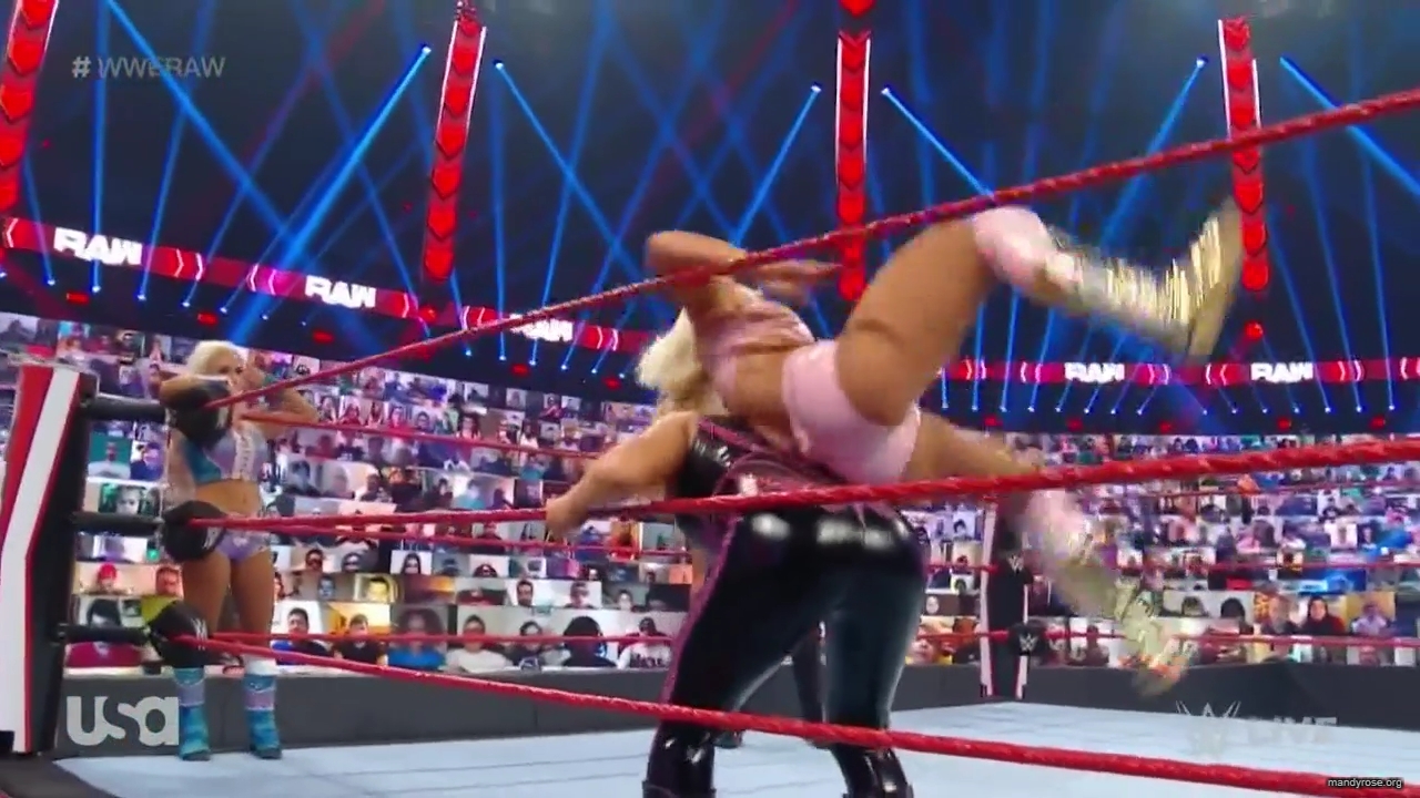 WWE_Monday_Night_Raw_2020_10_12_720p_HDTV_x264-NWCHD_mp40732.jpg