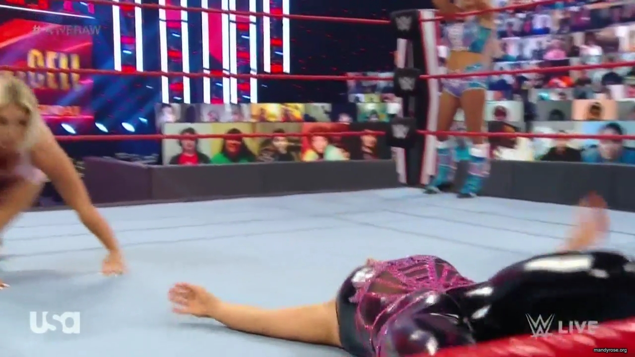WWE_Monday_Night_Raw_2020_10_12_720p_HDTV_x264-NWCHD_mp40734.jpg