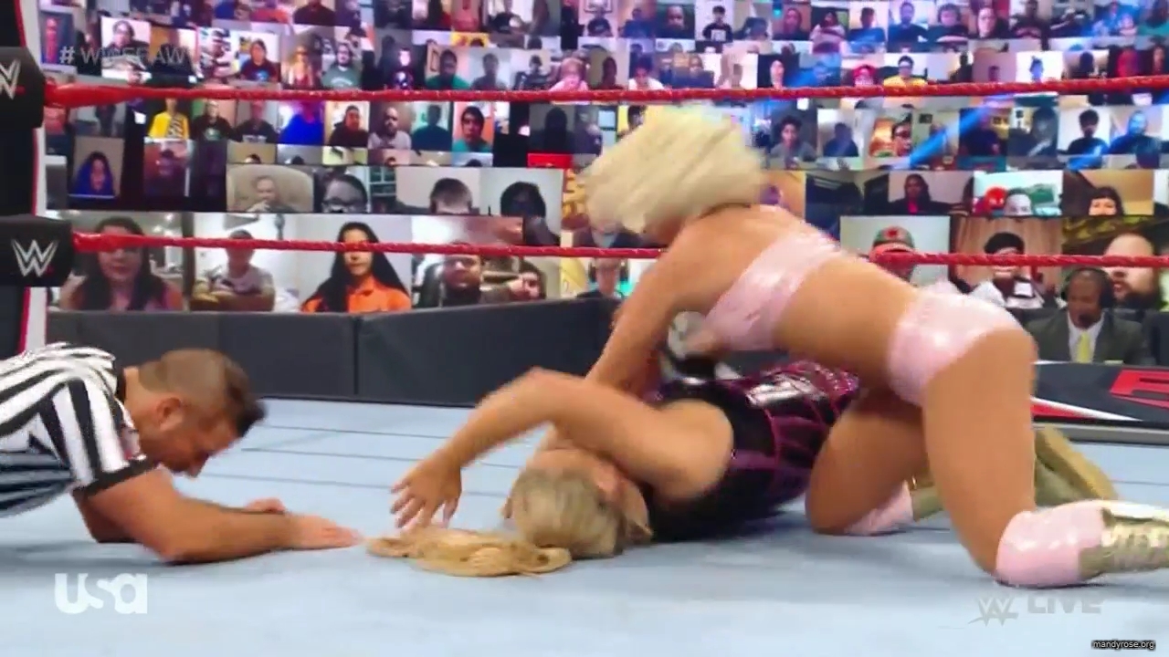 WWE_Monday_Night_Raw_2020_10_12_720p_HDTV_x264-NWCHD_mp40737.jpg