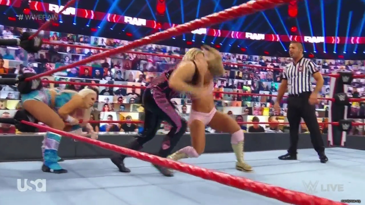 WWE_Monday_Night_Raw_2020_10_12_720p_HDTV_x264-NWCHD_mp40745.jpg
