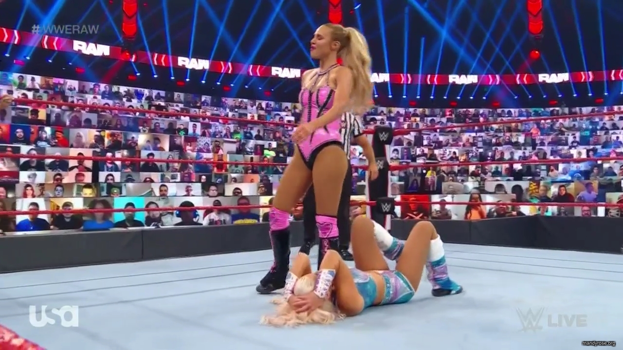 WWE_Monday_Night_Raw_2020_10_12_720p_HDTV_x264-NWCHD_mp40865.jpg