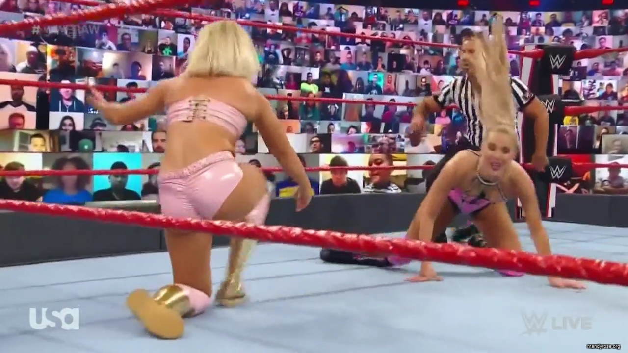 WWE_Monday_Night_Raw_2020_10_12_720p_HDTV_x264-NWCHD_mp40903.jpg