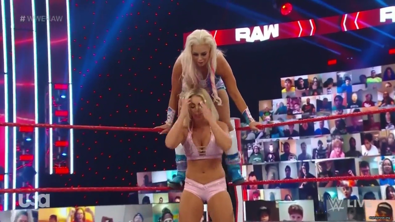 WWE_Monday_Night_Raw_2020_10_12_720p_HDTV_x264-NWCHD_mp40913.jpg