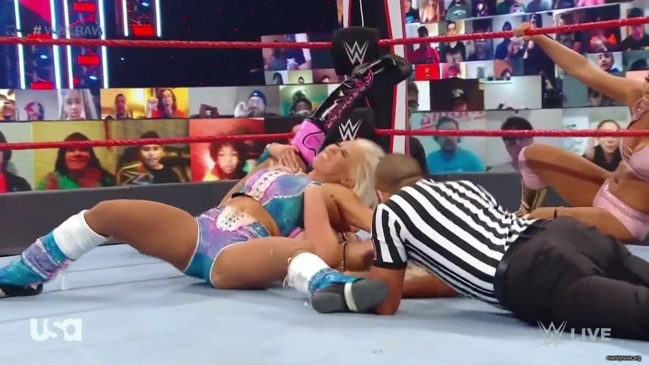 WWE_Monday_Night_Raw_2020_10_12_720p_HDTV_x264-NWCHD_mp40923.jpg