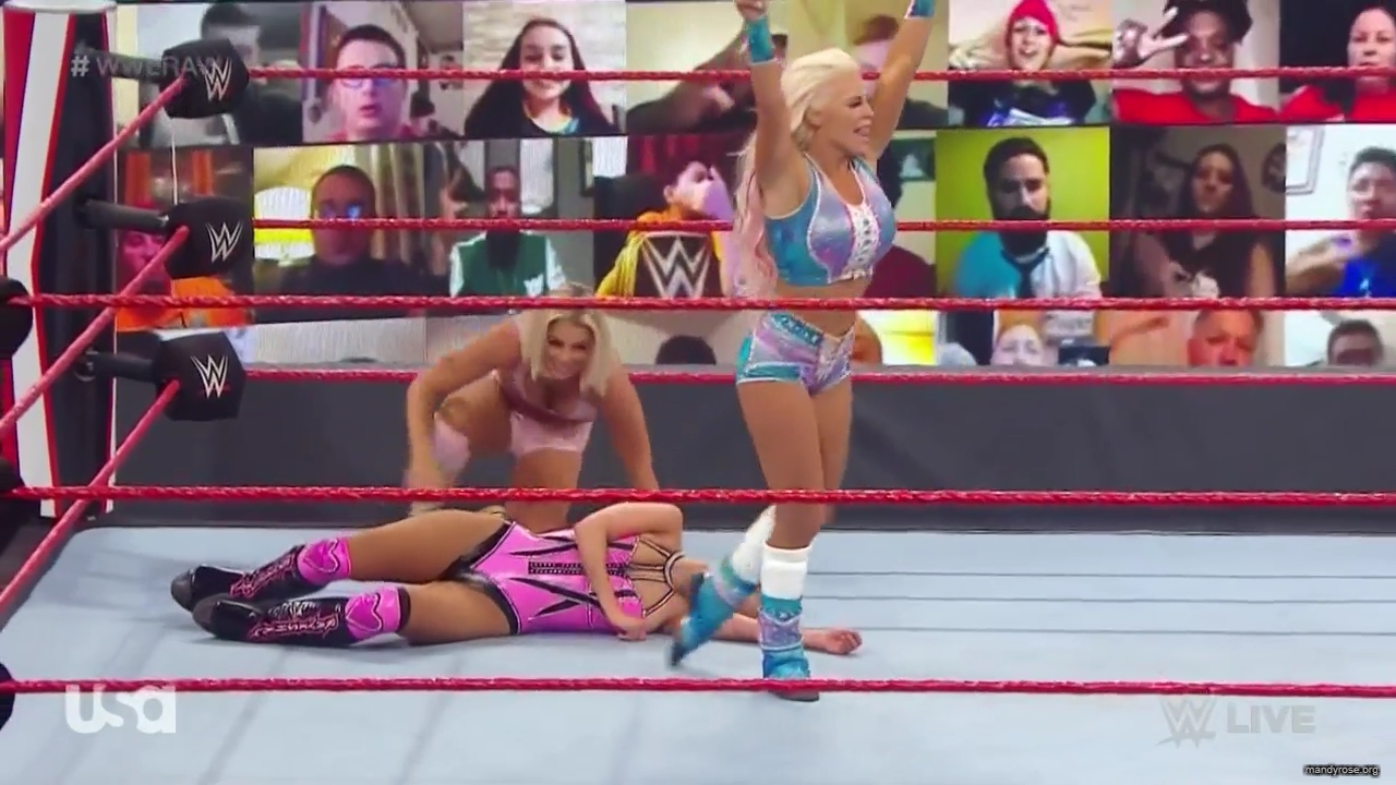 WWE_Monday_Night_Raw_2020_10_12_720p_HDTV_x264-NWCHD_mp40927.jpg