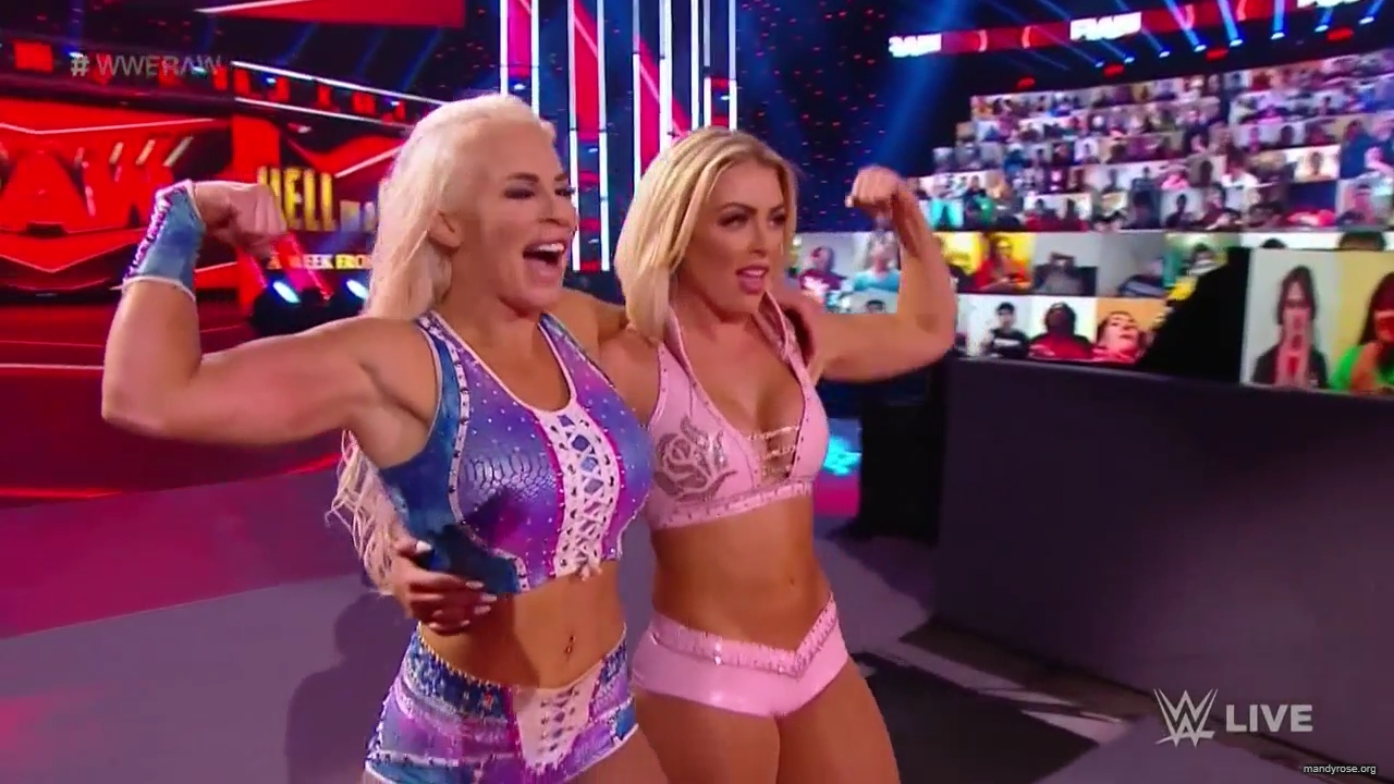WWE_Monday_Night_Raw_2020_10_12_720p_HDTV_x264-NWCHD_mp40954.jpg