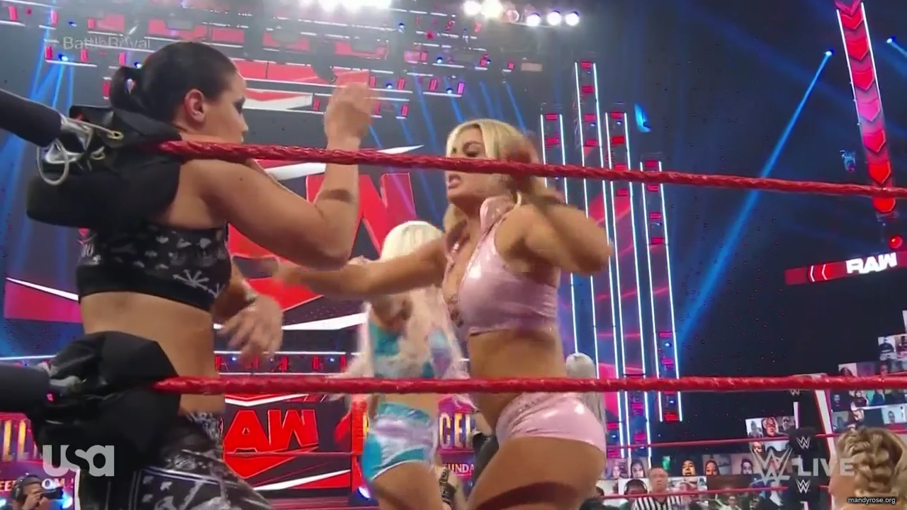 WWE_Monday_Night_Raw_2020_10_12_720p_HDTV_x264-NWCHD_mp41077.jpg