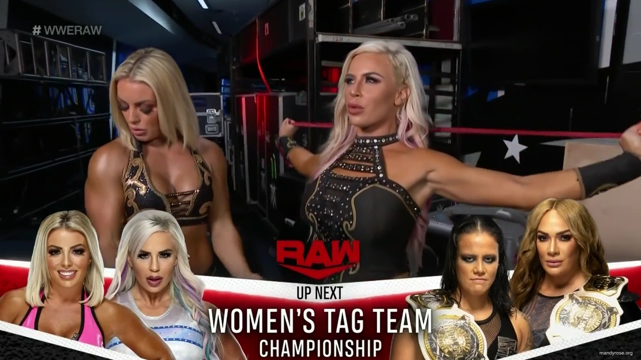 WWE_Monday_Night_Raw_2020_11_02_720p_HDTV_x264-NWCHD_mp40023.jpg