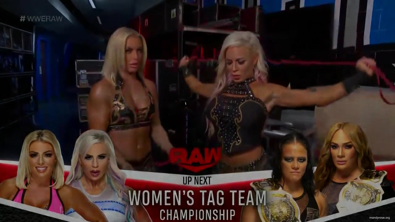 WWE_Monday_Night_Raw_2020_11_02_720p_HDTV_x264-NWCHD_mp40027.jpg