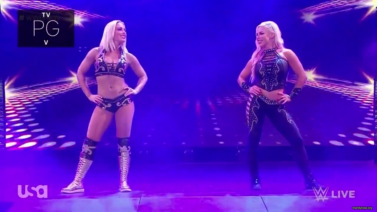 WWE_Monday_Night_Raw_2020_11_02_720p_HDTV_x264-NWCHD_mp40044.jpg