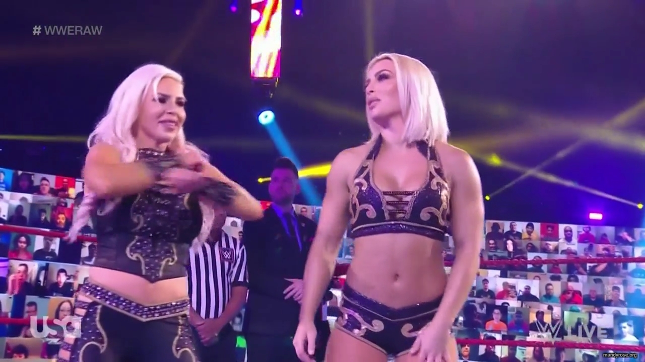WWE_Monday_Night_Raw_2020_11_02_720p_HDTV_x264-NWCHD_mp40093.jpg