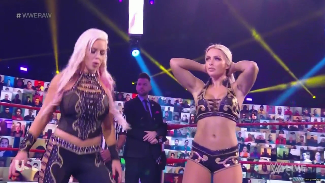 WWE_Monday_Night_Raw_2020_11_02_720p_HDTV_x264-NWCHD_mp40095.jpg