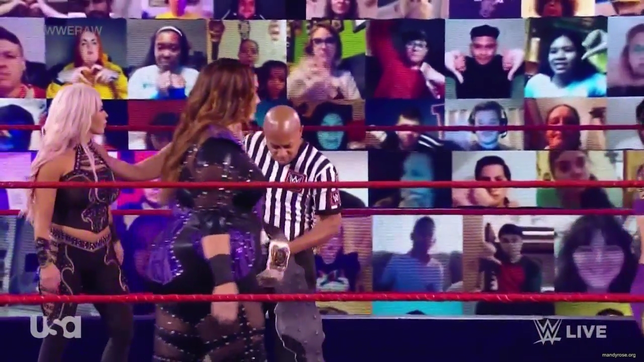 WWE_Monday_Night_Raw_2020_11_02_720p_HDTV_x264-NWCHD_mp40149.jpg