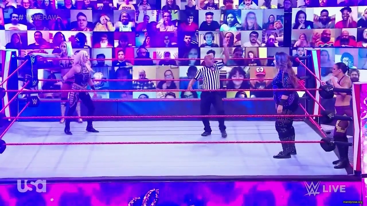 WWE_Monday_Night_Raw_2020_11_02_720p_HDTV_x264-NWCHD_mp40184.jpg