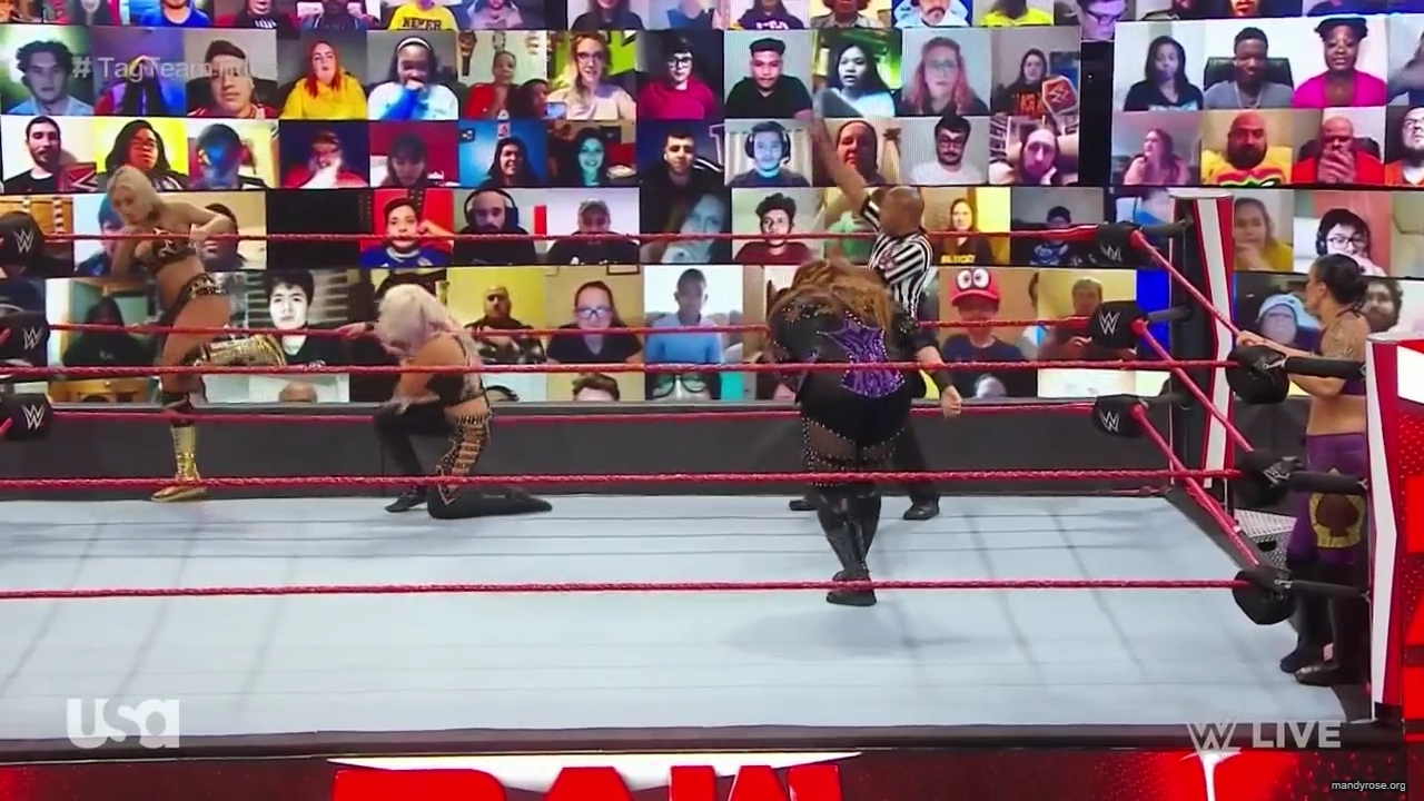 WWE_Monday_Night_Raw_2020_11_02_720p_HDTV_x264-NWCHD_mp40210.jpg