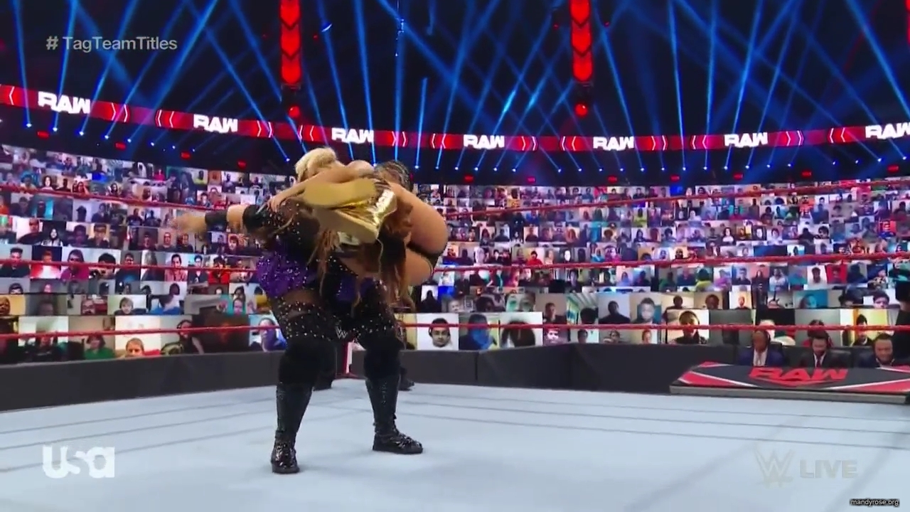 WWE_Monday_Night_Raw_2020_11_02_720p_HDTV_x264-NWCHD_mp40223.jpg