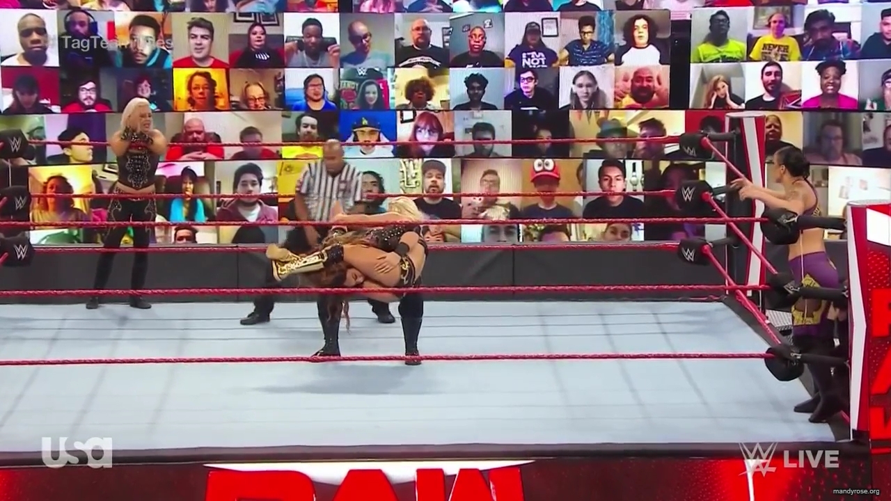 WWE_Monday_Night_Raw_2020_11_02_720p_HDTV_x264-NWCHD_mp40226.jpg