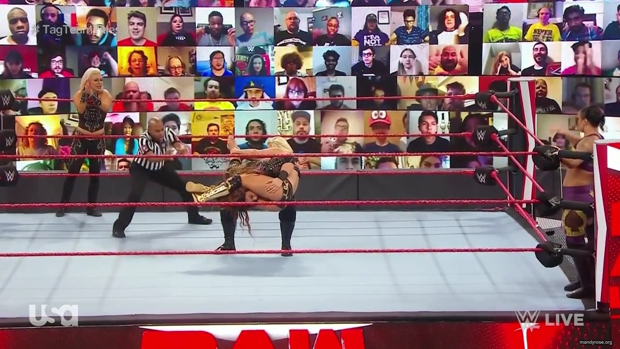 WWE_Monday_Night_Raw_2020_11_02_720p_HDTV_x264-NWCHD_mp40227.jpg