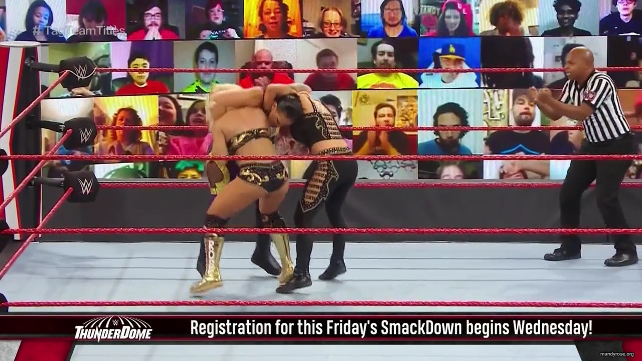 WWE_Monday_Night_Raw_2020_11_02_720p_HDTV_x264-NWCHD_mp40271.jpg
