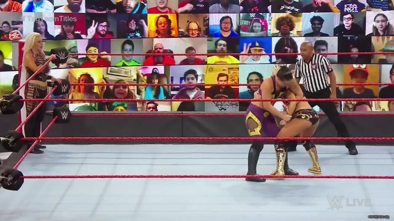 WWE_Monday_Night_Raw_2020_11_02_720p_HDTV_x264-NWCHD_mp40282.jpg