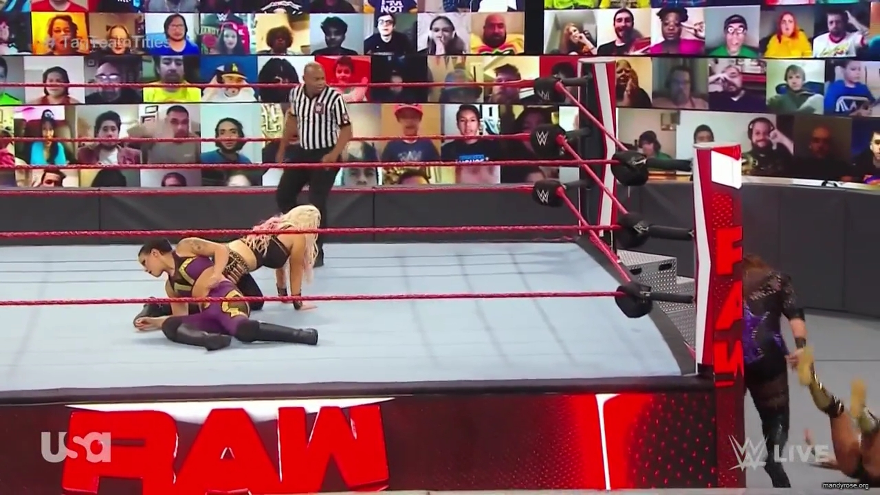 WWE_Monday_Night_Raw_2020_11_02_720p_HDTV_x264-NWCHD_mp40331.jpg