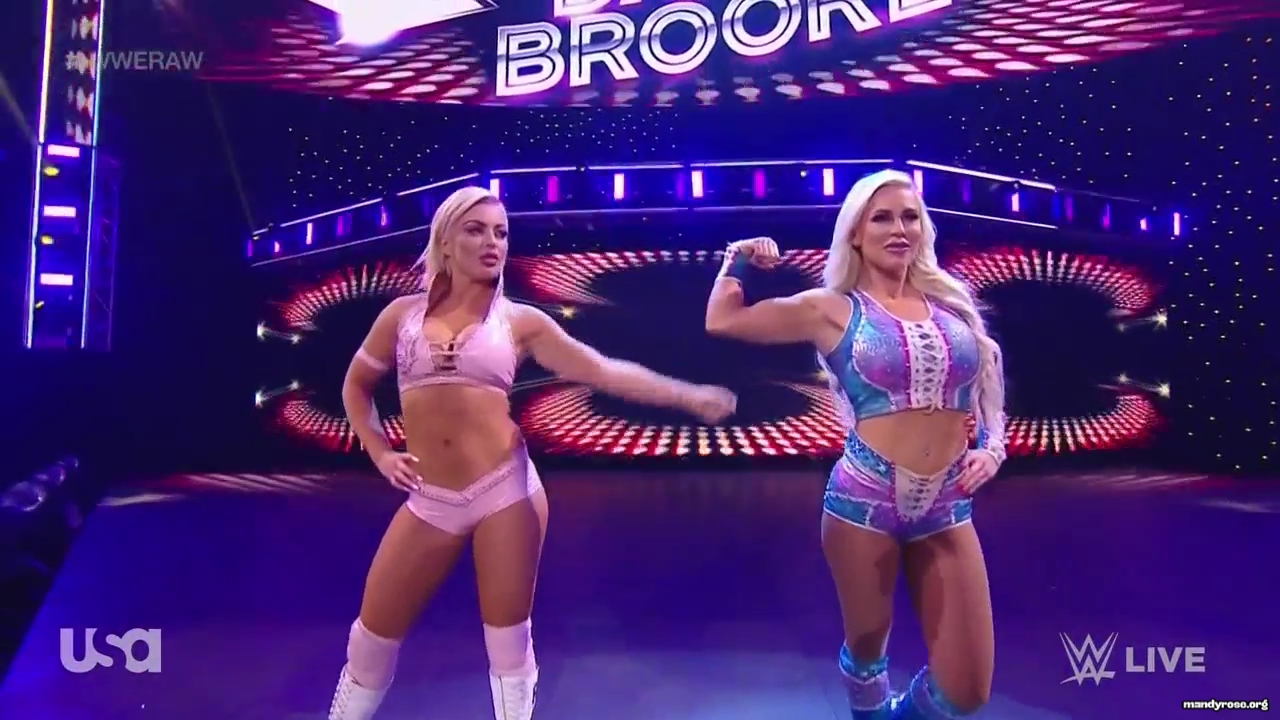 WWE_Monday_Night_Raw_2021_01_11_720p_HDTV_x264-NWCHD_mp42783.jpg