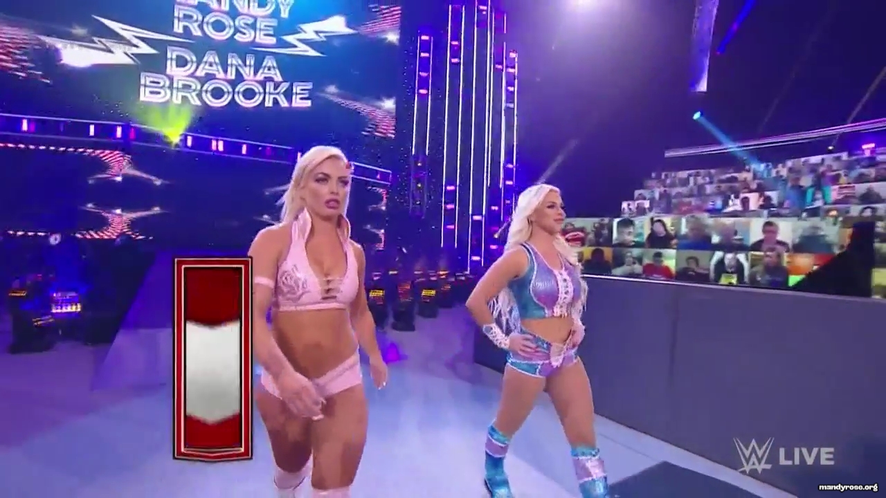 WWE_Monday_Night_Raw_2021_01_11_720p_HDTV_x264-NWCHD_mp42793.jpg