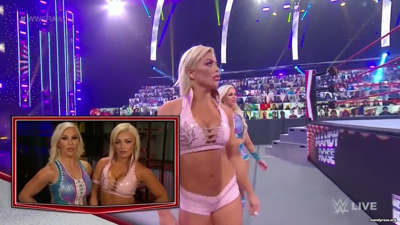 WWE_Monday_Night_Raw_2021_01_11_720p_HDTV_x264-NWCHD_mp42797.jpg