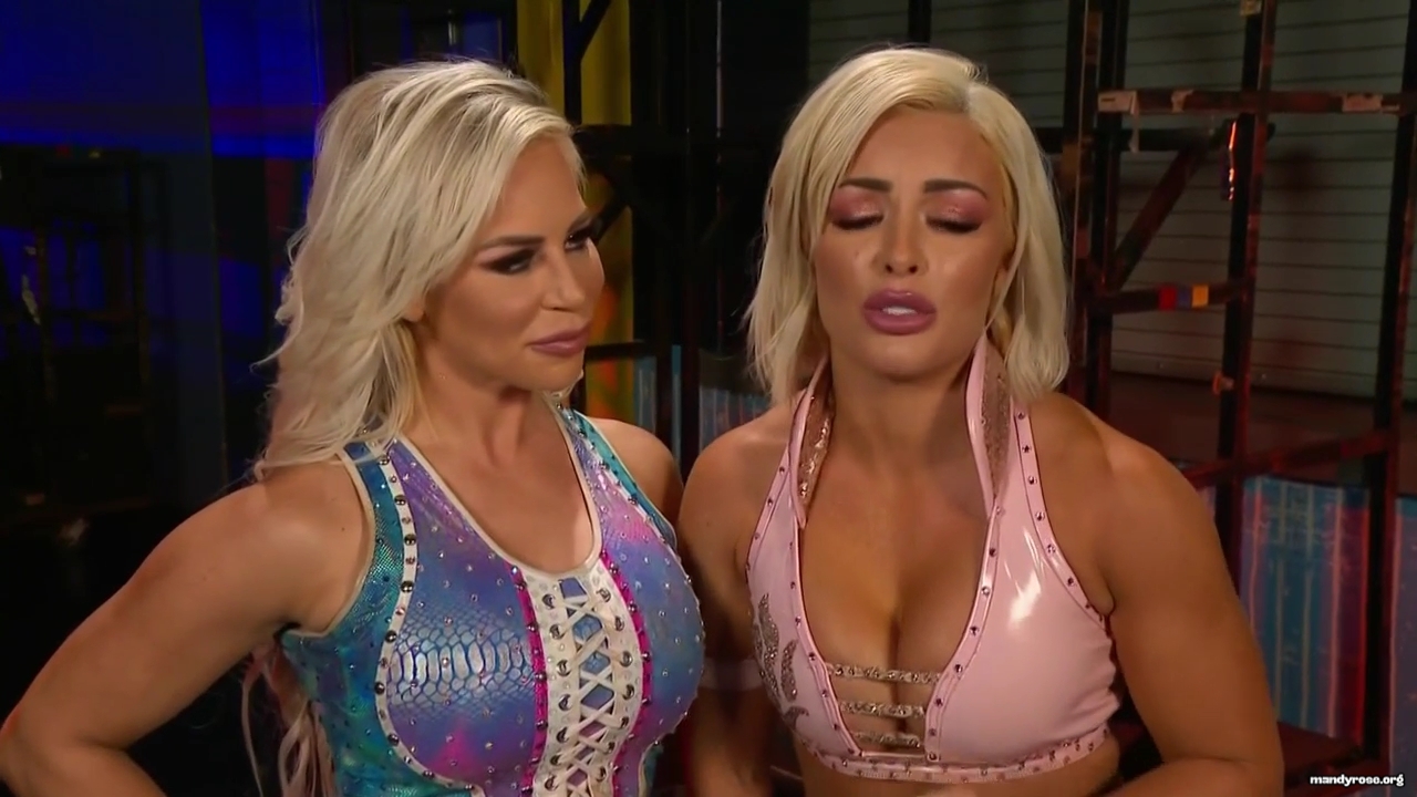 WWE_Monday_Night_Raw_2021_01_11_720p_HDTV_x264-NWCHD_mp42817.jpg