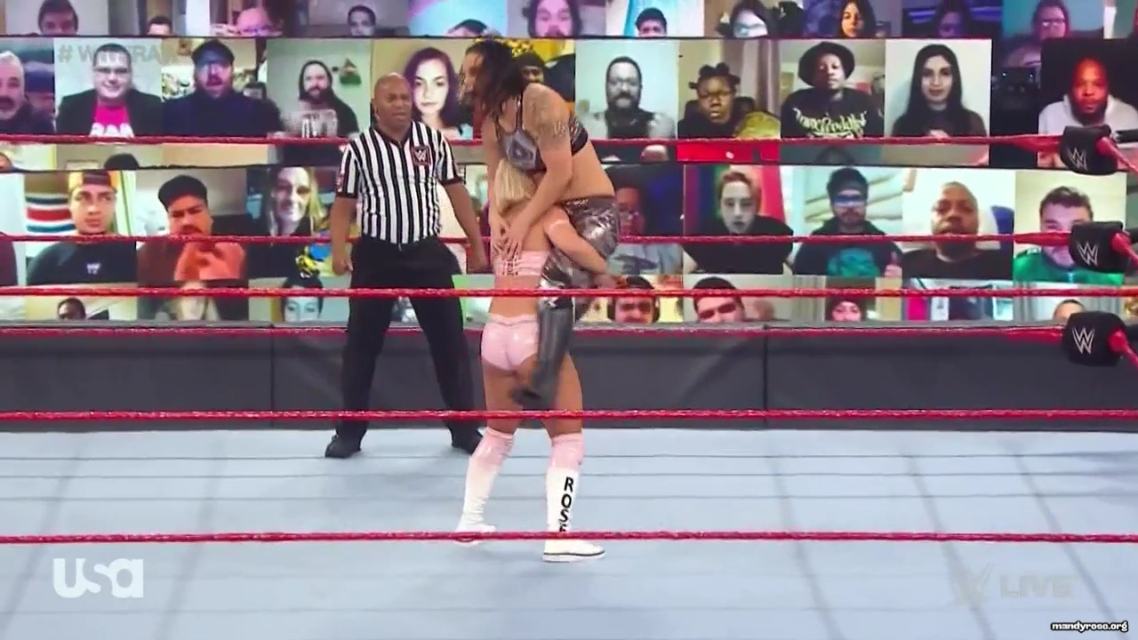 WWE_Monday_Night_Raw_2021_01_11_720p_HDTV_x264-NWCHD_mp42958.jpg