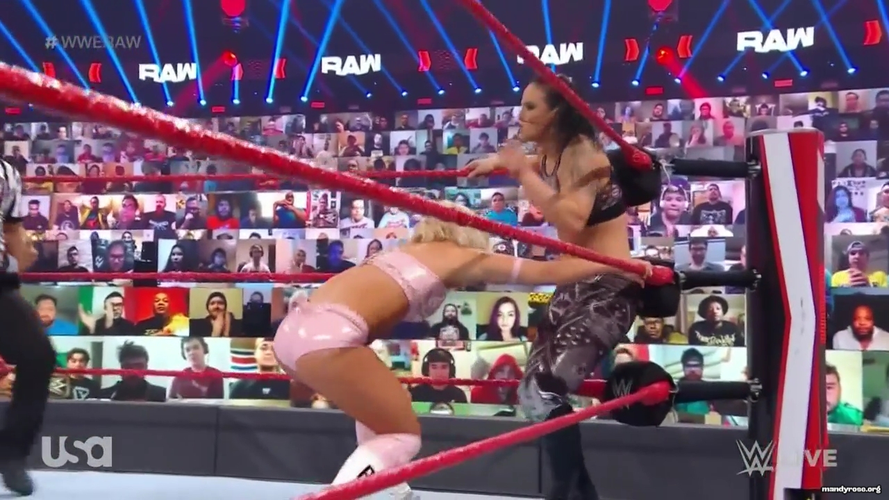 WWE_Monday_Night_Raw_2021_01_11_720p_HDTV_x264-NWCHD_mp42961.jpg