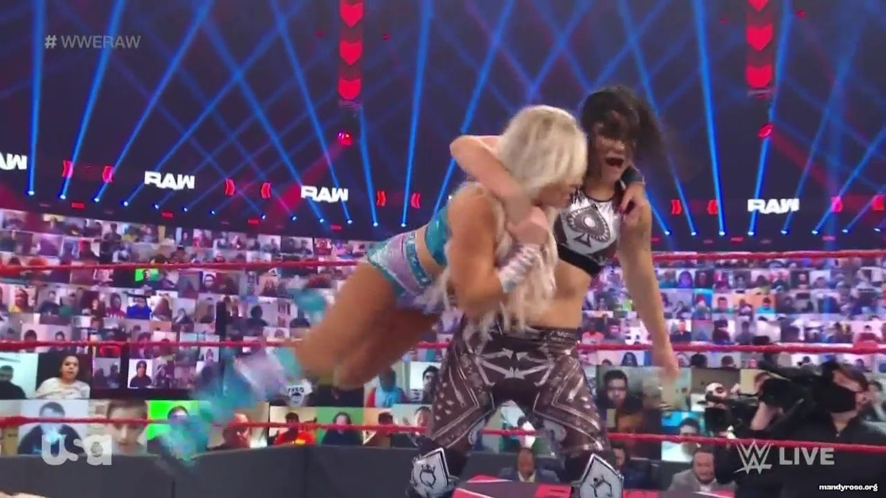 WWE_Monday_Night_Raw_2021_01_11_720p_HDTV_x264-NWCHD_mp43006.jpg