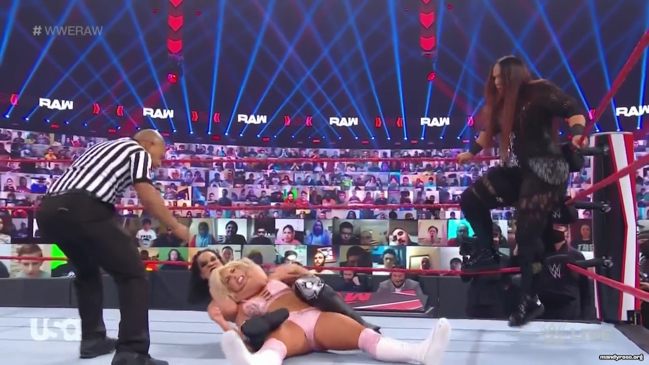 WWE_Monday_Night_Raw_2021_01_11_720p_HDTV_x264-NWCHD_mp43028.jpg